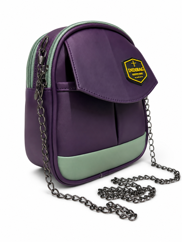 YCVC5321 Stylish & Compact Crossbody Bag